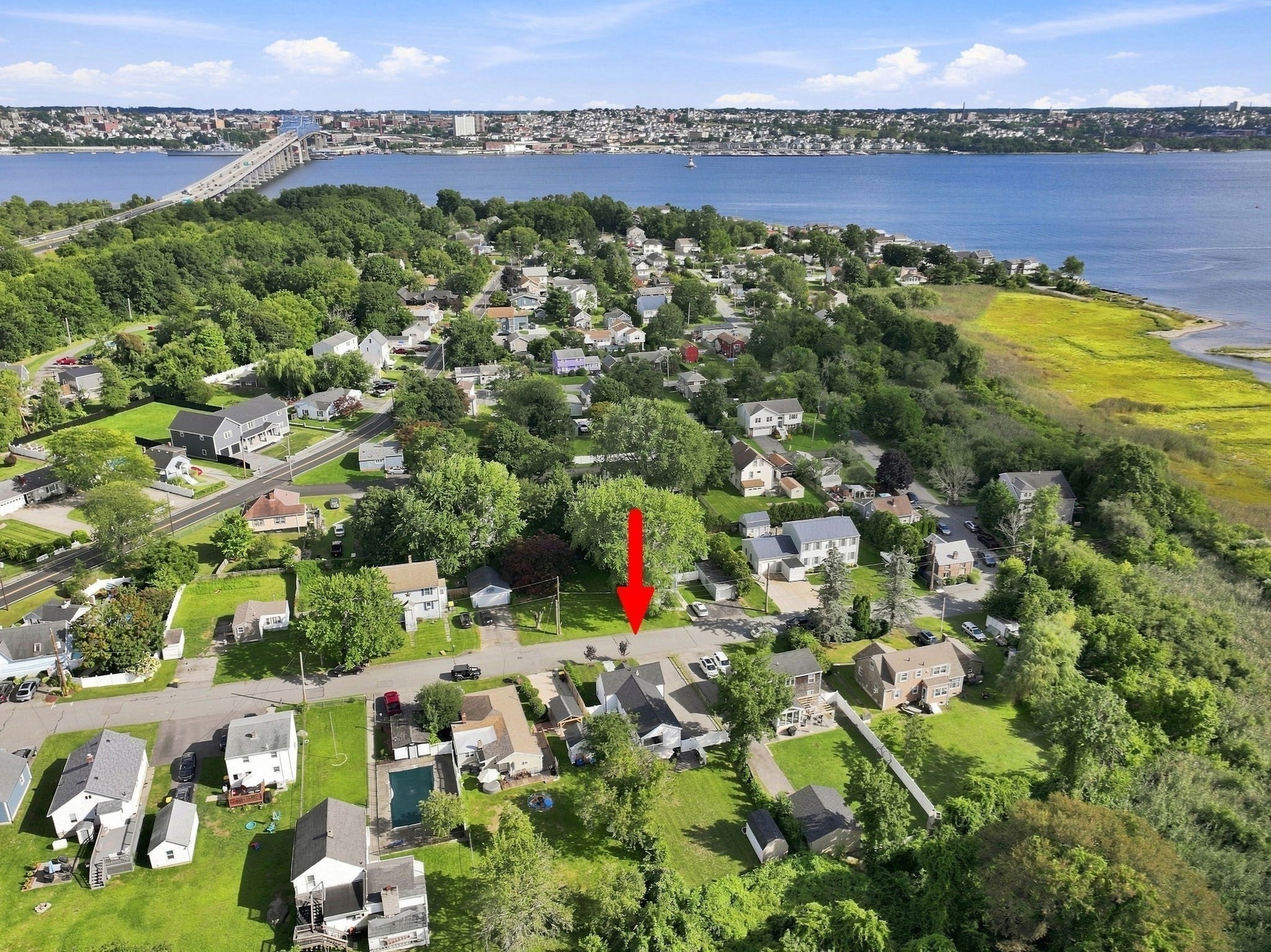 47 Perkins St, Somerset, MA Photo #5