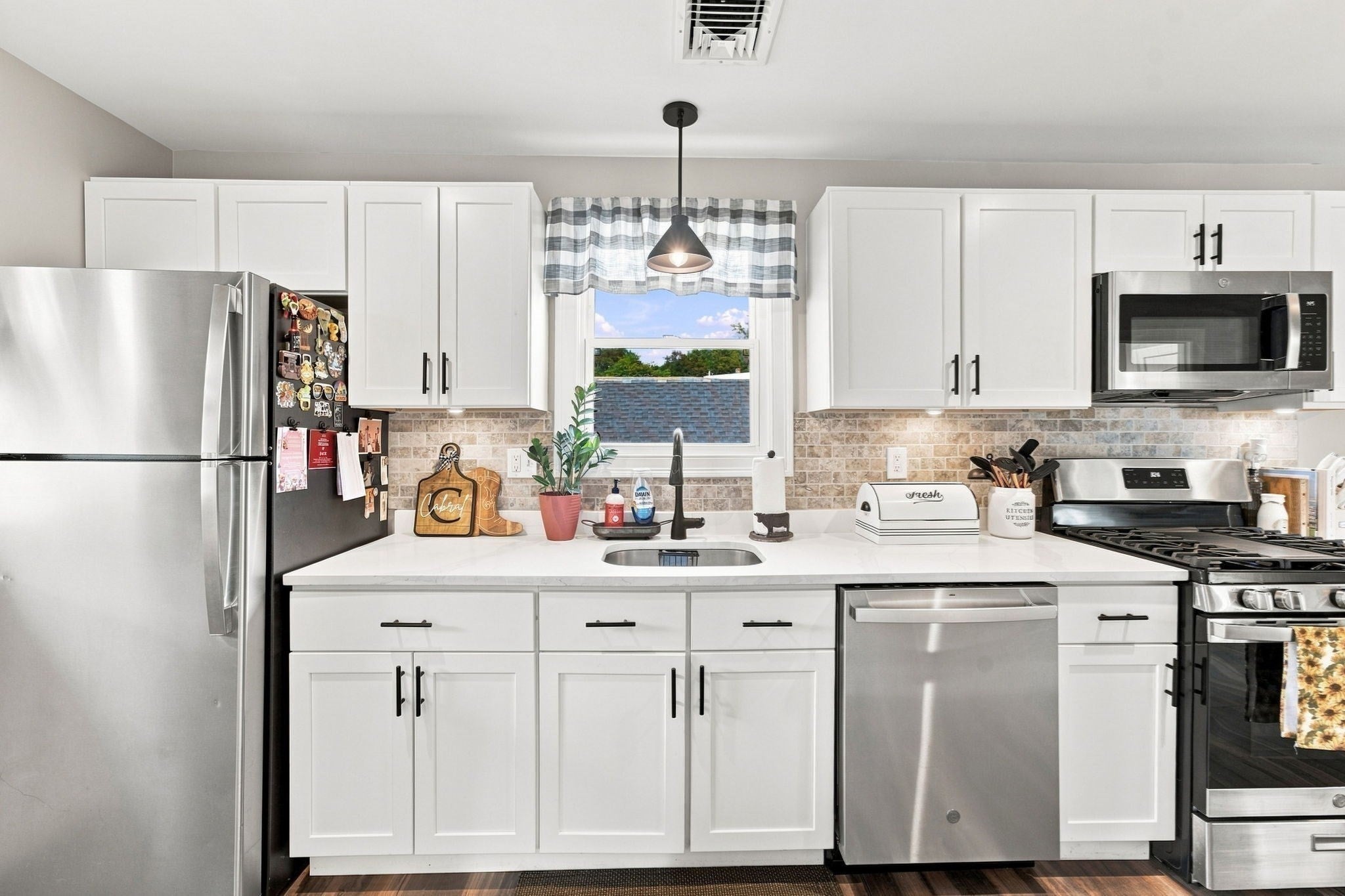 47 Perkins St, Somerset, MA Photo #18