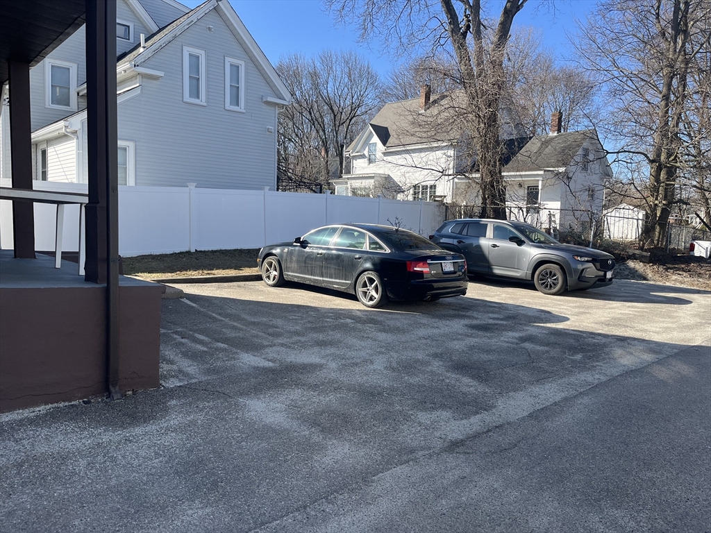 159 E Central 2nd FL