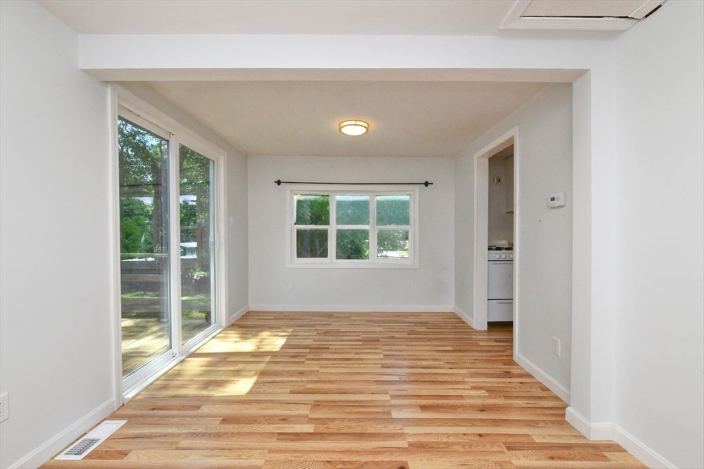 27 Lake Dr, Plymouth, MA, 27 Lake Dr, Plymouth, MA Photo #12
