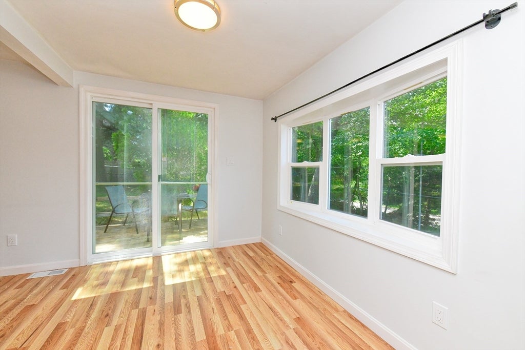 27 Lake Dr, Plymouth, MA, 27 Lake Dr, Plymouth, MA Photo #14