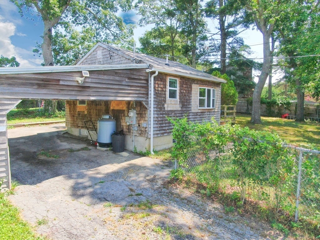27 Lake Dr, Plymouth, MA, 27 Lake Dr, Plymouth, MA Photo #36