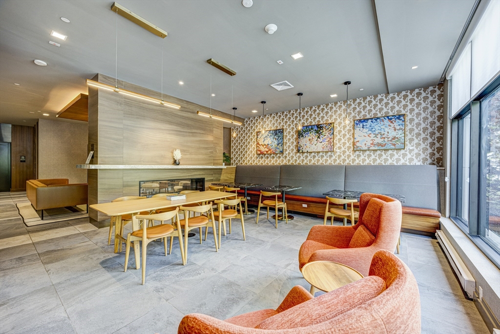 70 Leo Birmingham Parkway 304