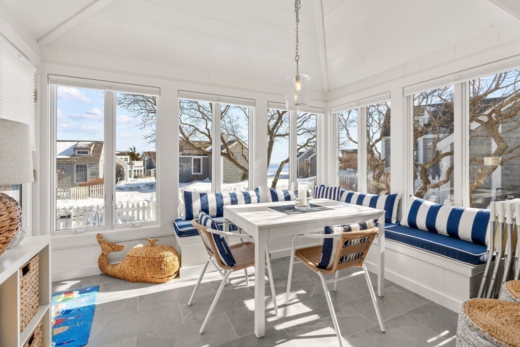 11 Milestone Way 624