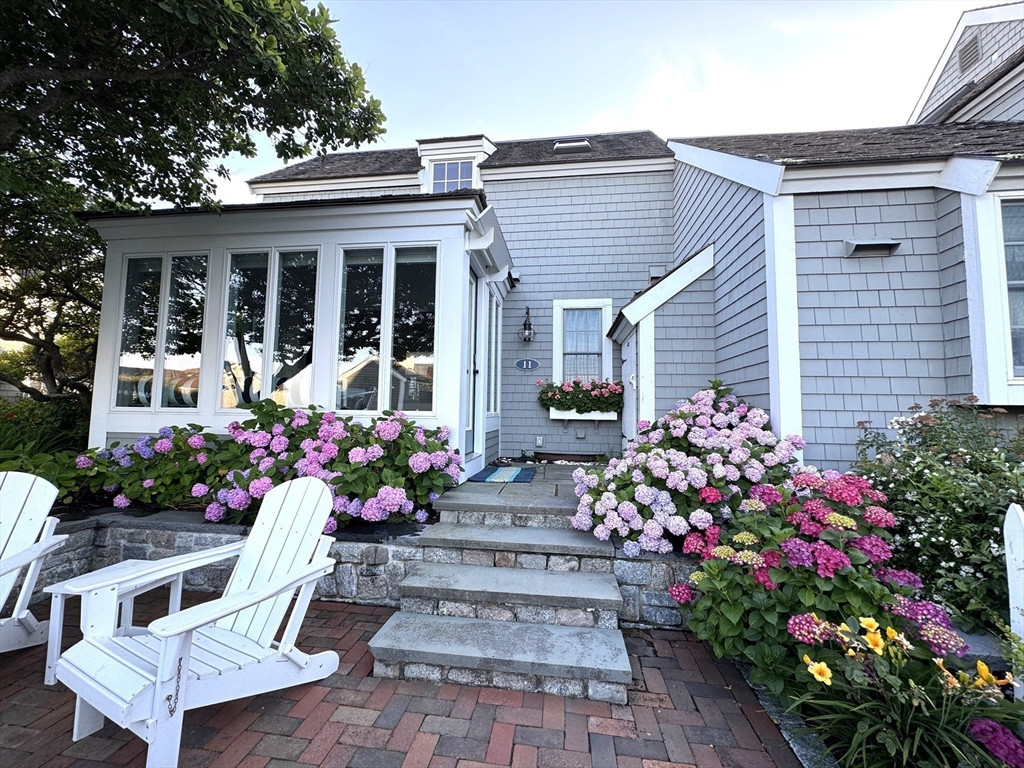 11 Milestone Way 624