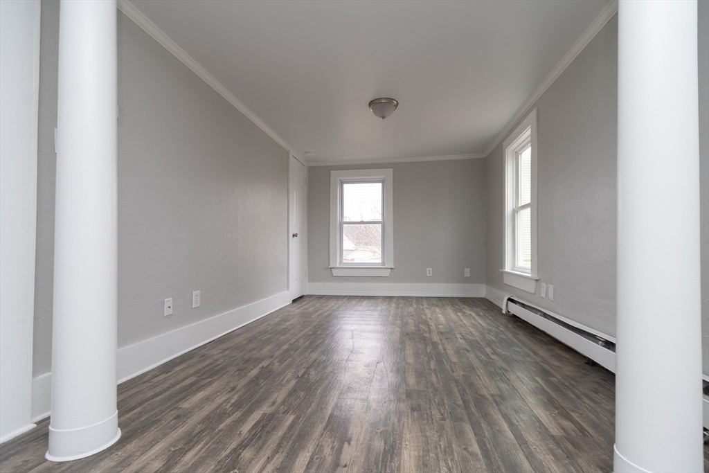 7 Central Street 2