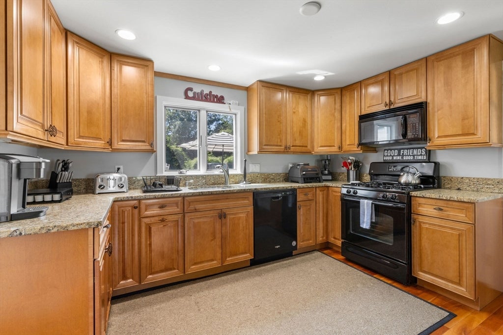 118 Wayside Dr, Brewster, MA, 118 Wayside Dr, Brewster, MA Photo #7