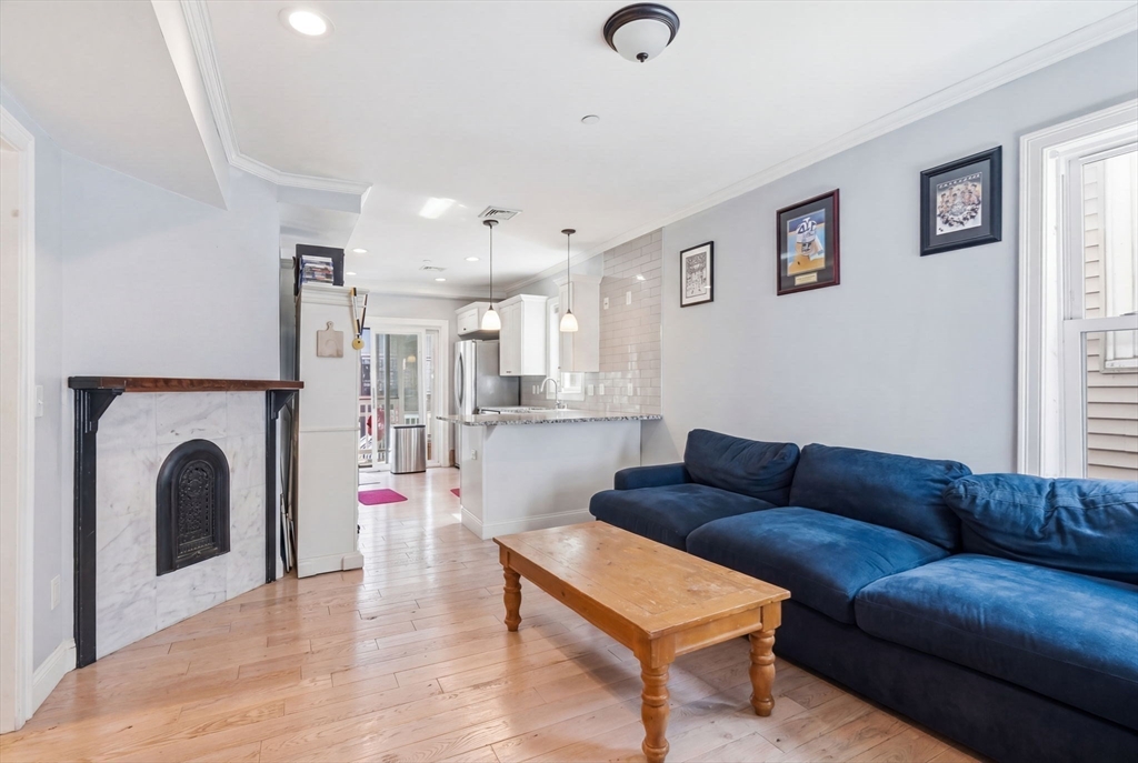 30 Rawson St