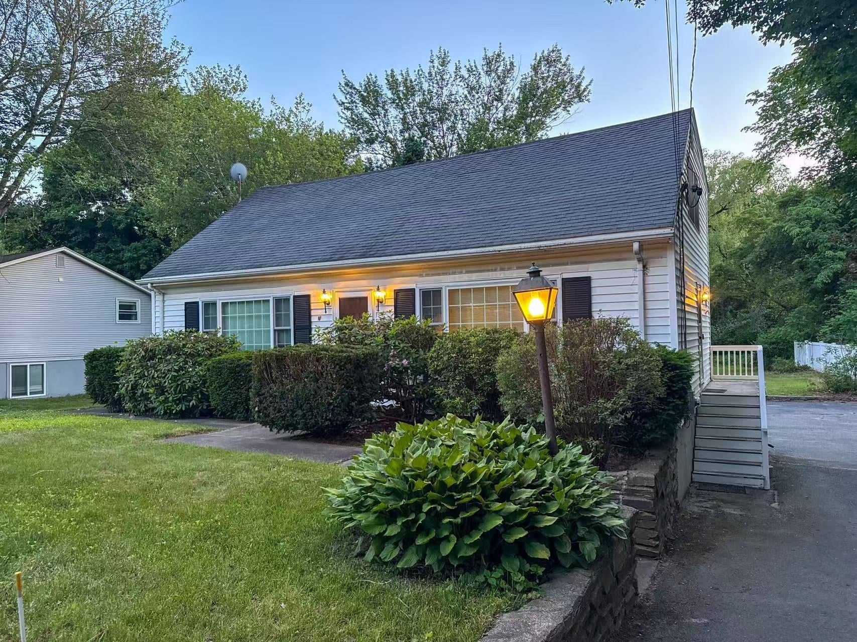 112 Marlboro Rd
