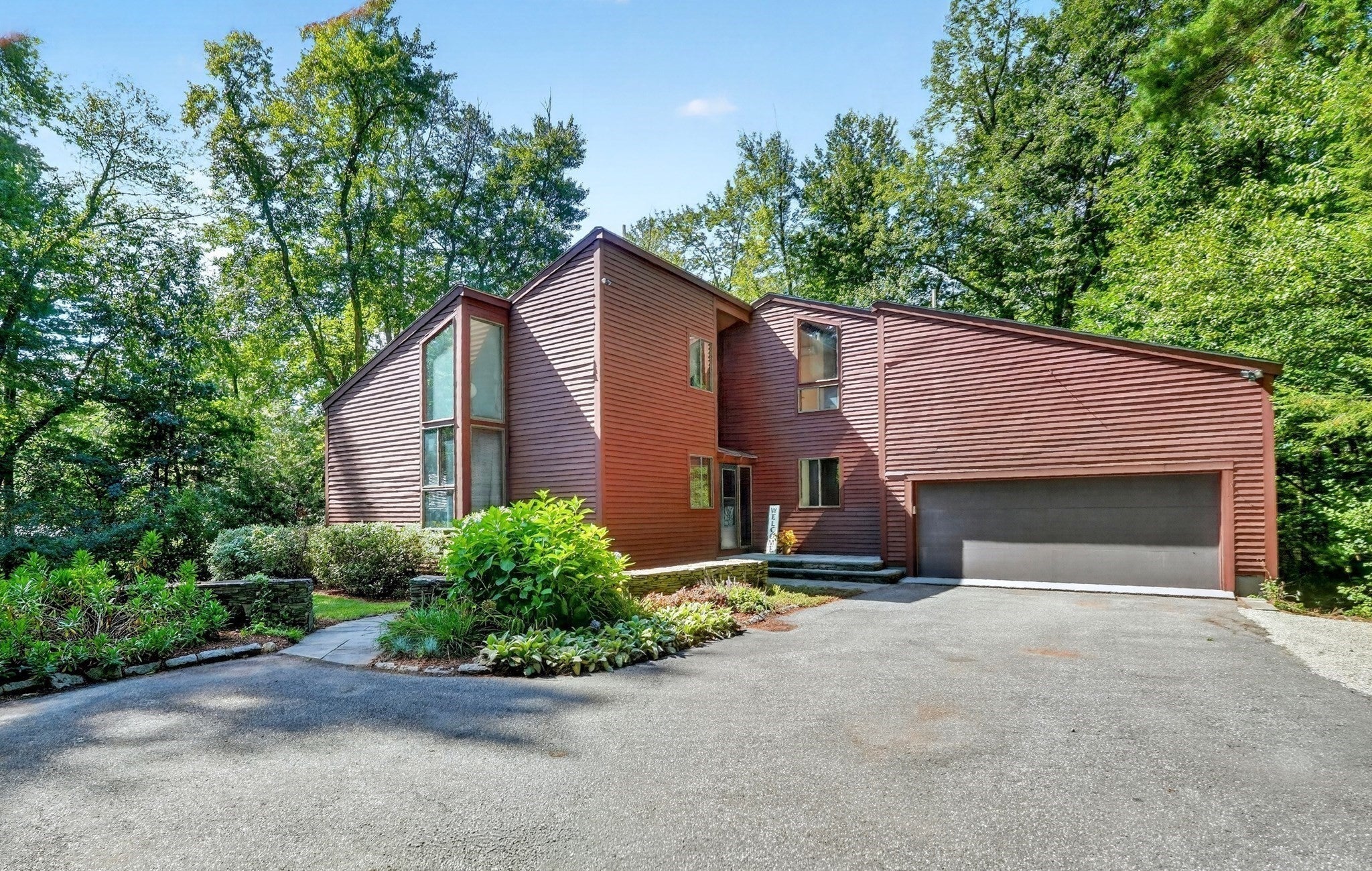 26 Old Stagecoach Rd, Bedford, MA Photo #37