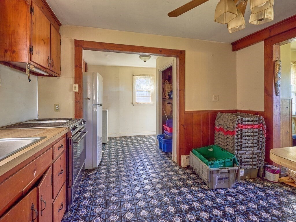 11 West St, Grafton, MA, 11 West St, Grafton, MA Photo #12