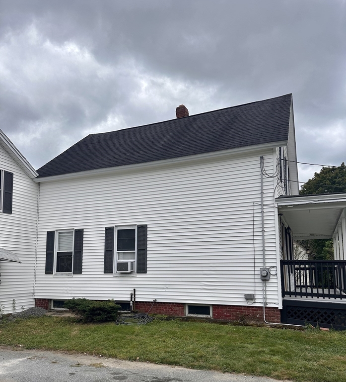 13 Woodlawn St