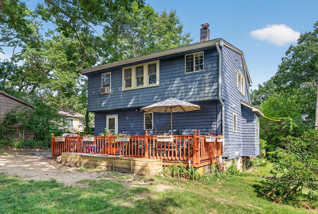 60 Harriett Ave