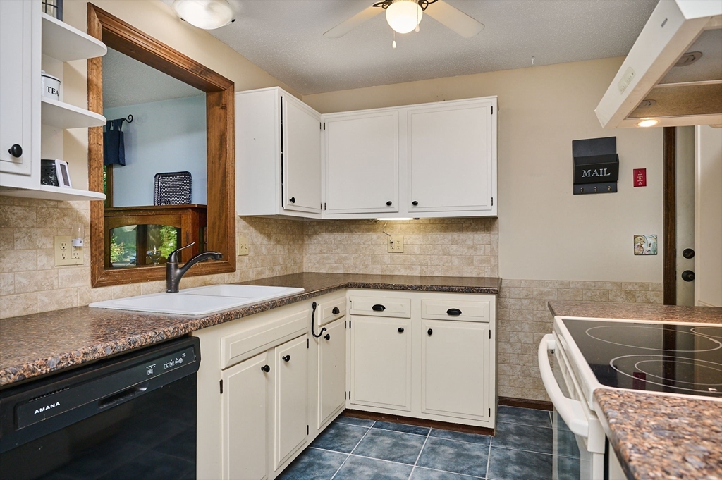 20 Cook Rd