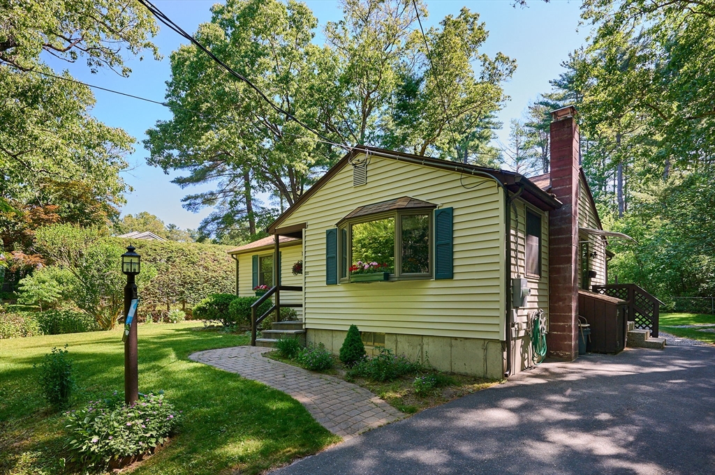 20 Cook Rd