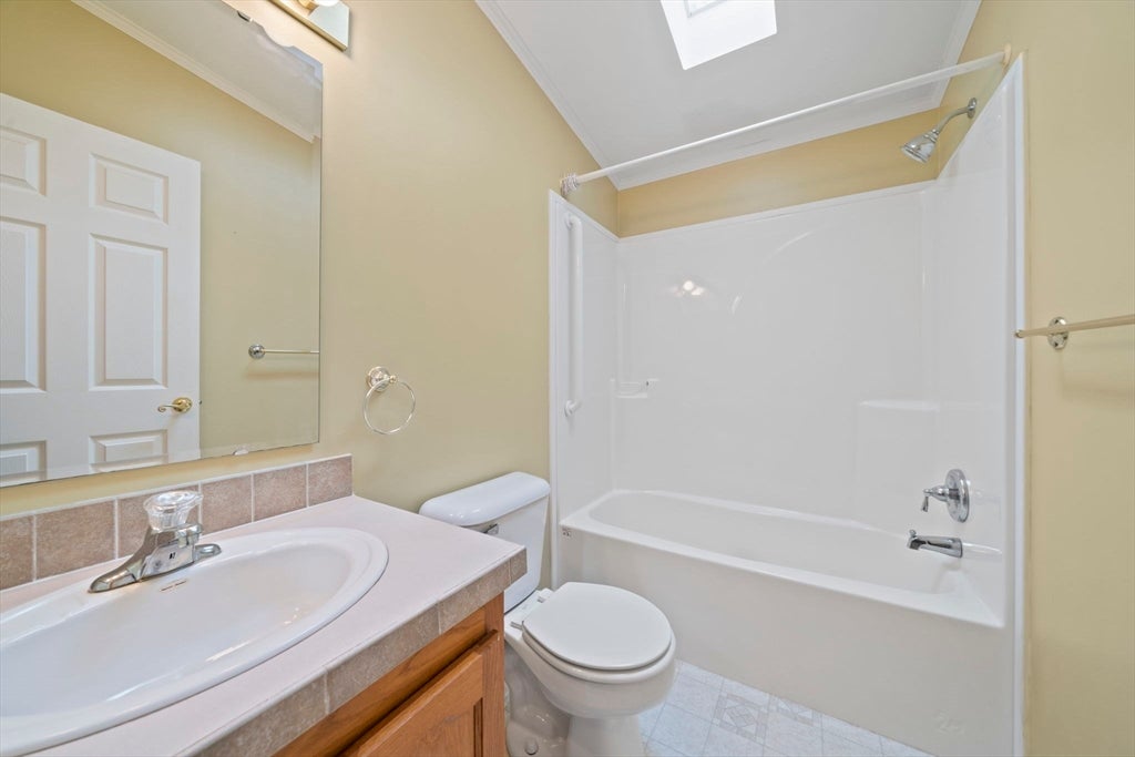406 Simmons Rd, Middleboro, MA, 406 Simmons Rd, Middleboro, MA Photo #14
