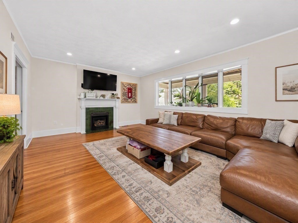 217 Pleasant Street, Winthrop, MA, 217 Pleasant Street, Winthrop, MA Photo #6