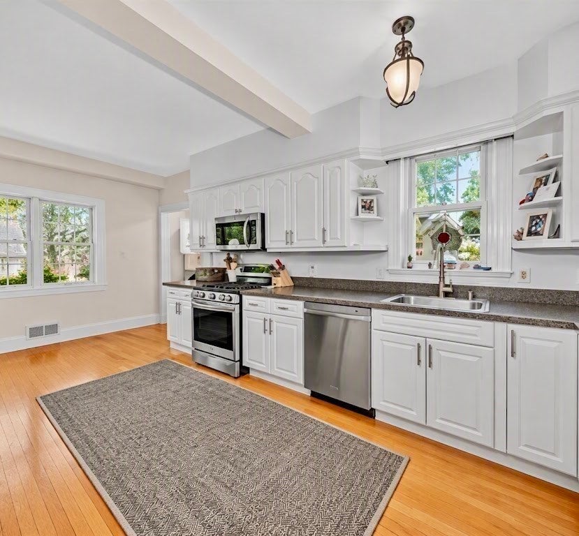217 Pleasant Street, Winthrop, MA, 217 Pleasant Street, Winthrop, MA Photo #4