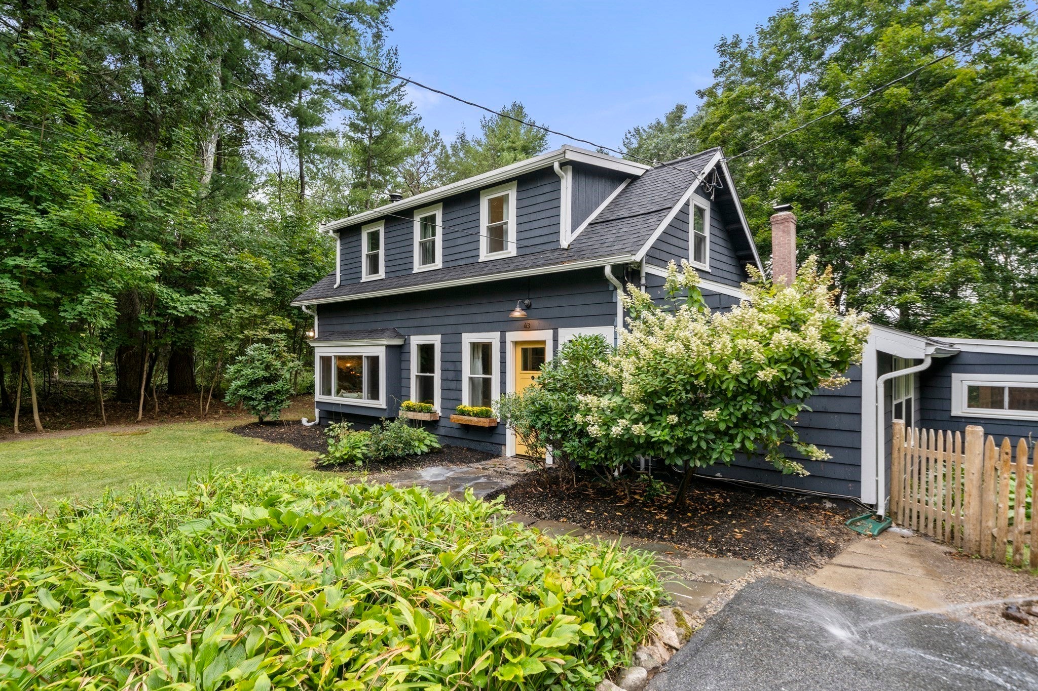 43 Myrtle St