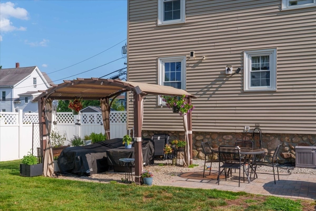 1 Richmond Ave, Milford, MA Photo #26