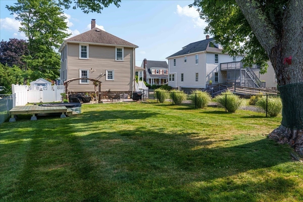 1 Richmond Ave, Milford, MA Photo #27