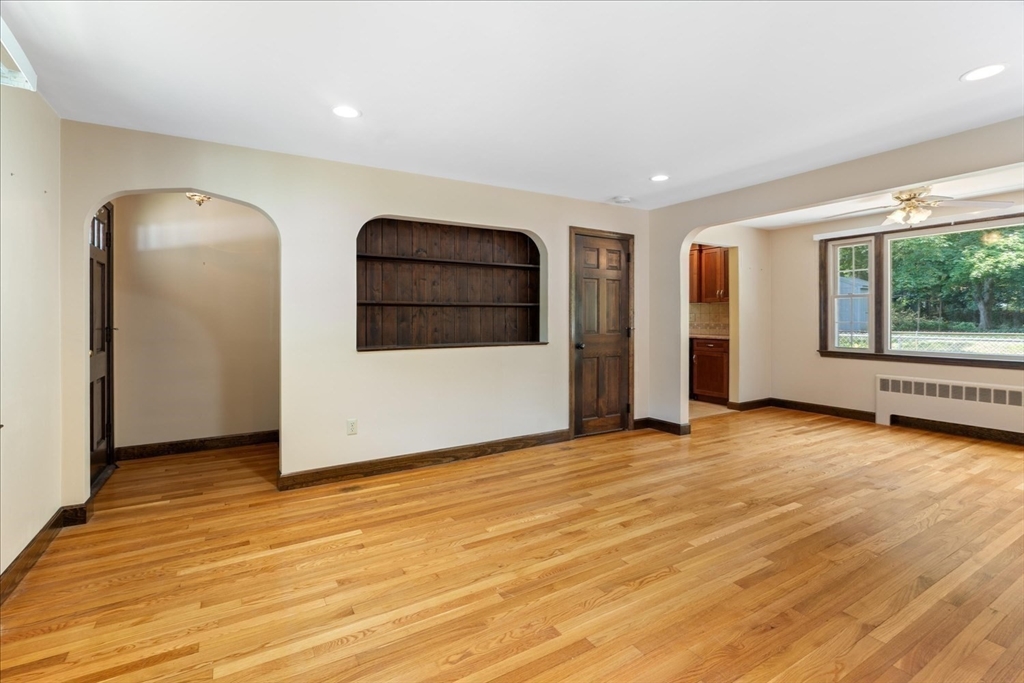 23 Meadow Brook Rd, Raynham, MA, 23 Meadow Brook Rd, Raynham, MA Photo #5