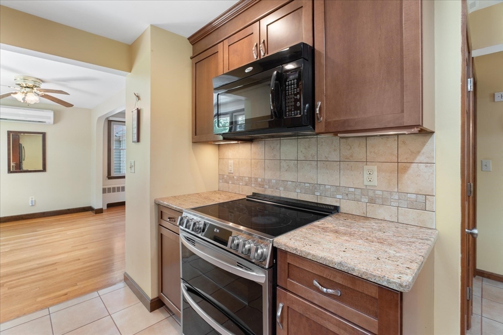 23 Meadow Brook Rd, Raynham, MA, 23 Meadow Brook Rd, Raynham, MA Photo #11