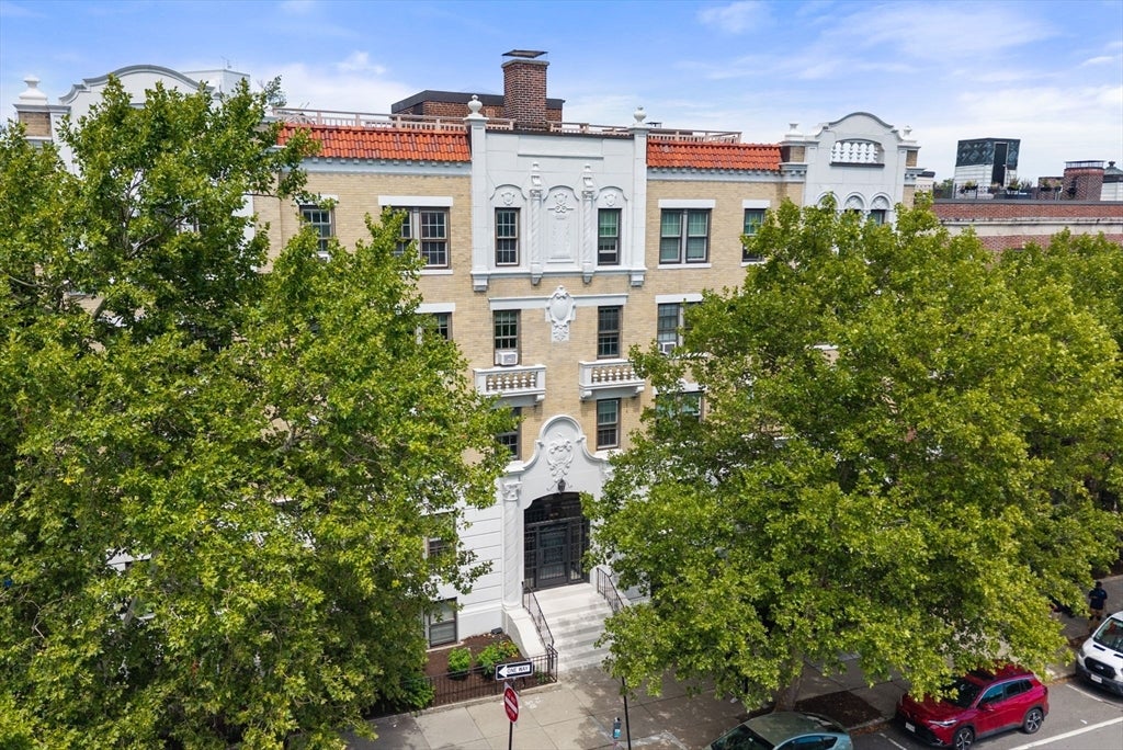 Photo of 1272 Beacon Street, Brookline, MA