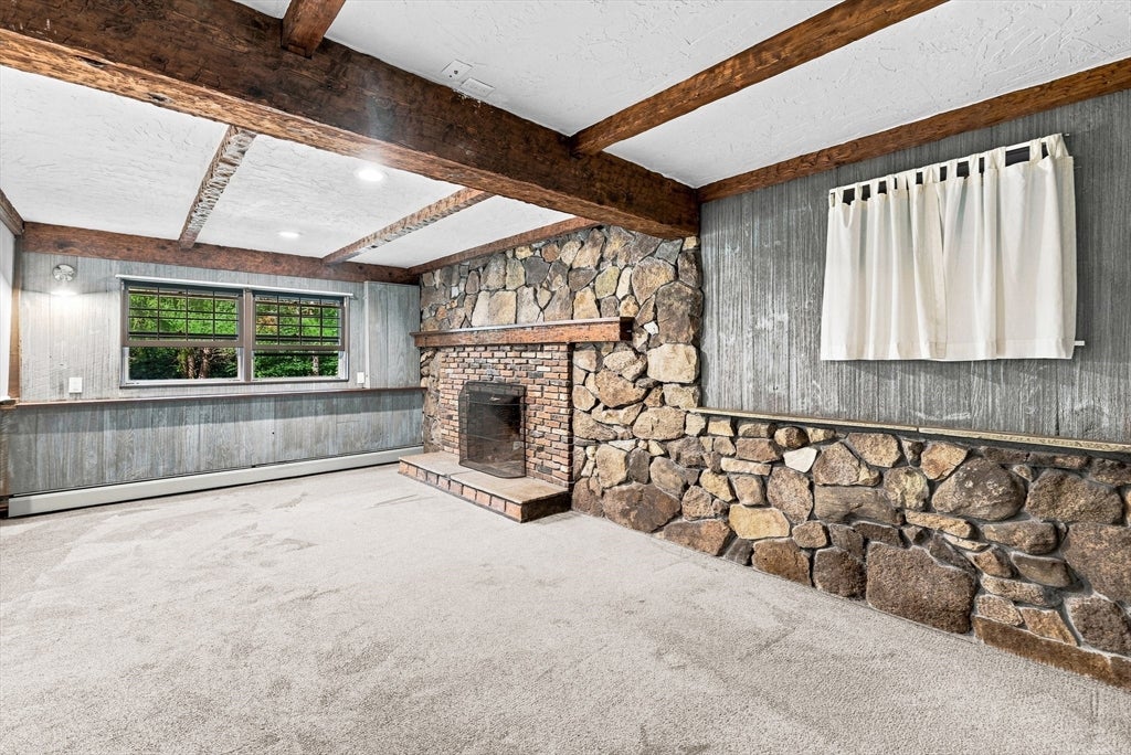 636 Highland St, Holliston, MA, 636 Highland St, Holliston, MA Photo #5