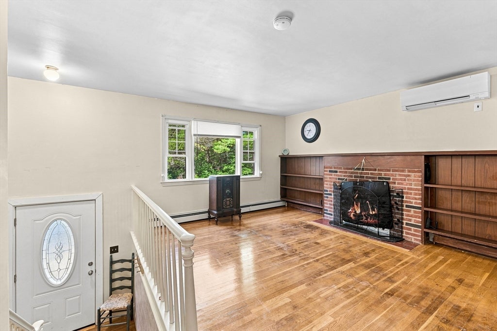636 Highland St, Holliston, MA, 636 Highland St, Holliston, MA Photo #16