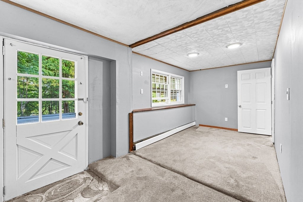 636 Highland St, Holliston, MA, 636 Highland St, Holliston, MA Photo #4
