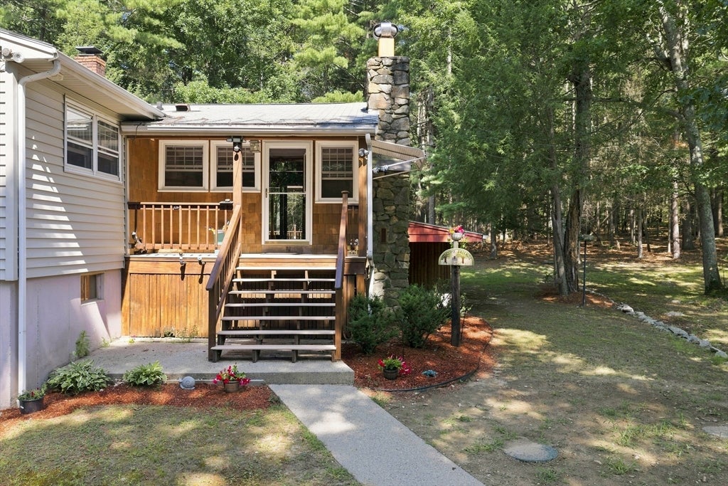 636 Highland St, Holliston, MA, 636 Highland St, Holliston, MA Photo #6