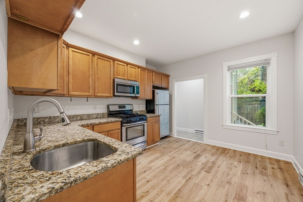 15 Fallon Pl #15A, Cambridge, MA Photo #18