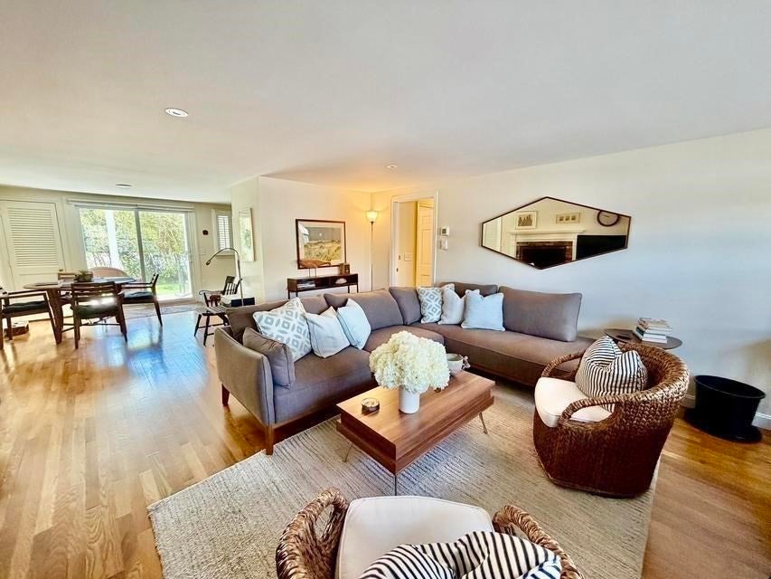727 Main Street #B1, Barnstable, MA, 727 Main Street #B1, Barnstable, MA Photo #6