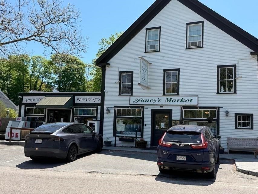 727 Main Street #B1, Barnstable, MA, 727 Main Street #B1, Barnstable, MA Photo #36