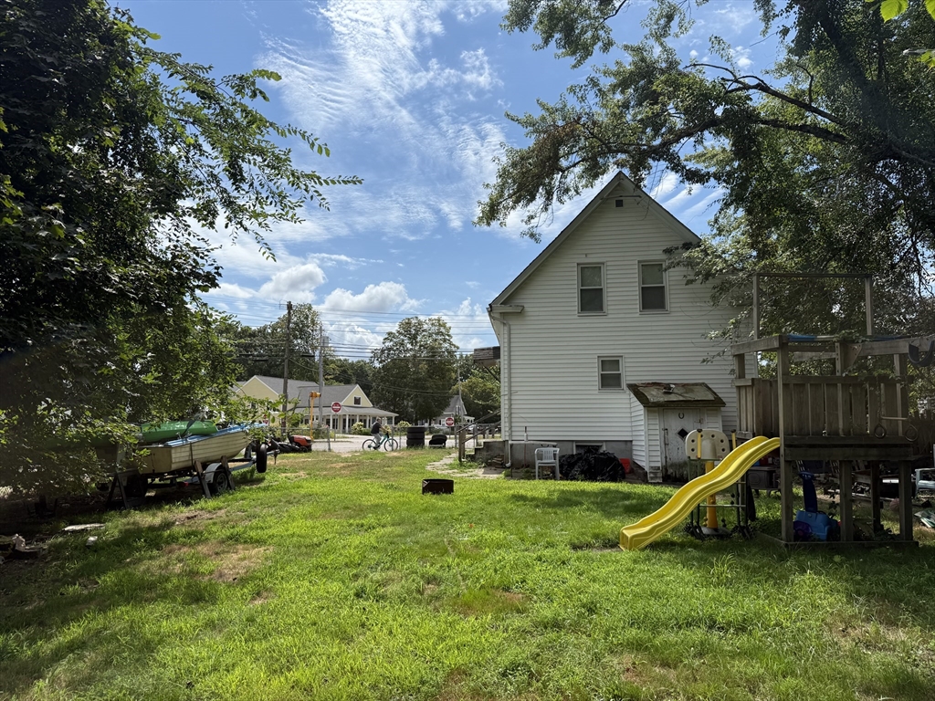 189 W Main St