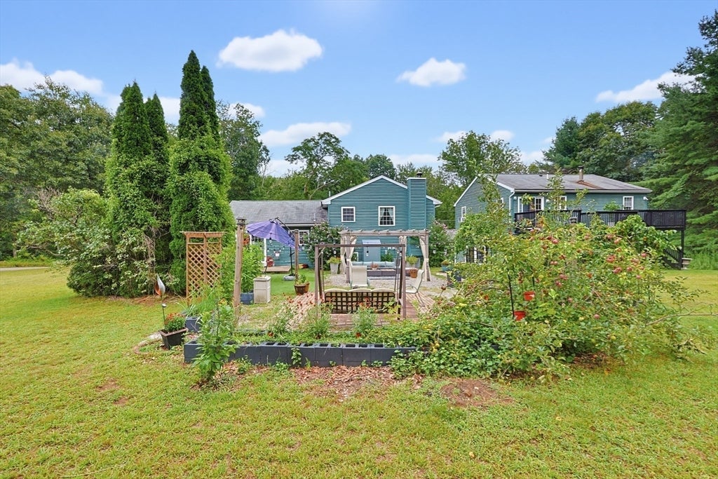 25 Old Elmdale Rd, Uxbridge, MA, 25 Old Elmdale Rd, Uxbridge, MA Photo #40