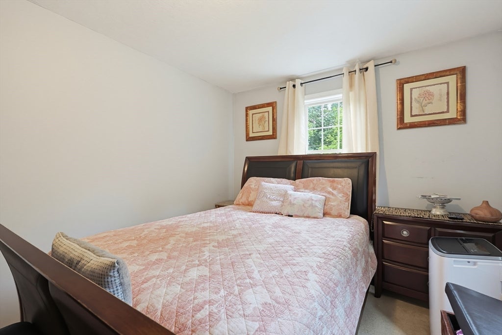 25 Old Elmdale Rd, Uxbridge, MA, 25 Old Elmdale Rd, Uxbridge, MA Photo #37