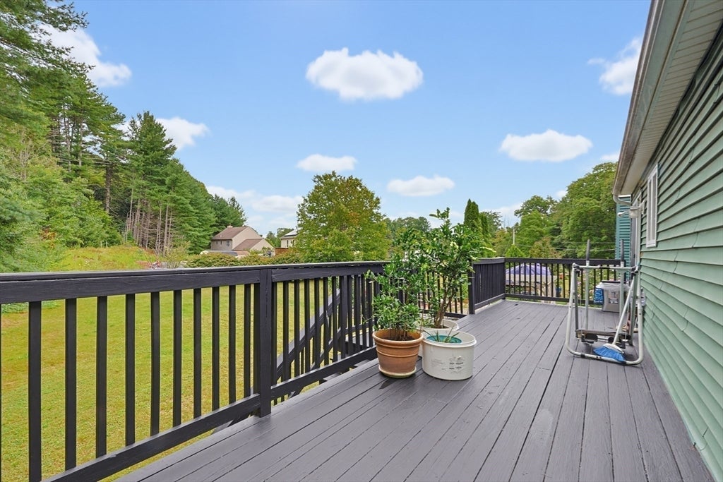 25 Old Elmdale Rd, Uxbridge, MA, 25 Old Elmdale Rd, Uxbridge, MA Photo #33