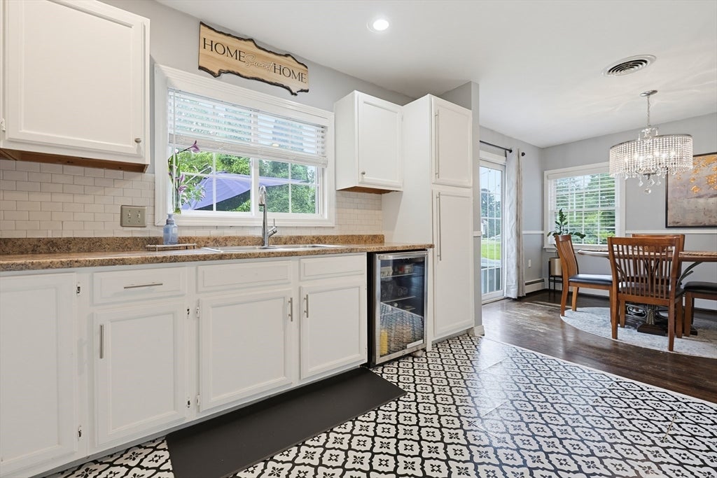 25 Old Elmdale Rd, Uxbridge, MA, 25 Old Elmdale Rd, Uxbridge, MA Photo #10