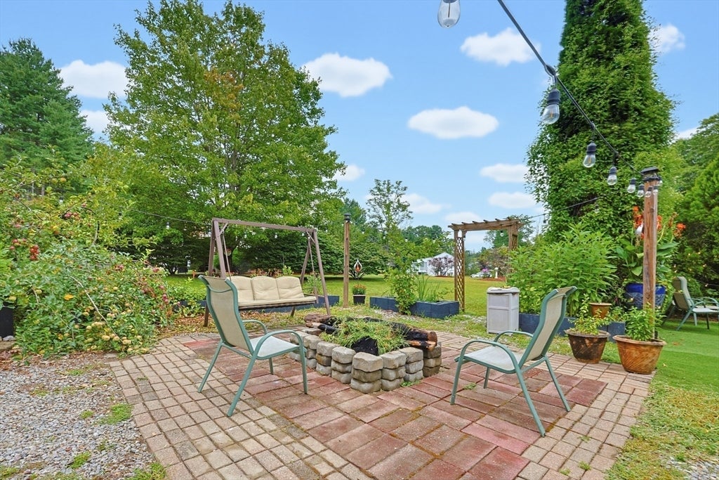 25 Old Elmdale Rd, Uxbridge, MA, 25 Old Elmdale Rd, Uxbridge, MA Photo #41