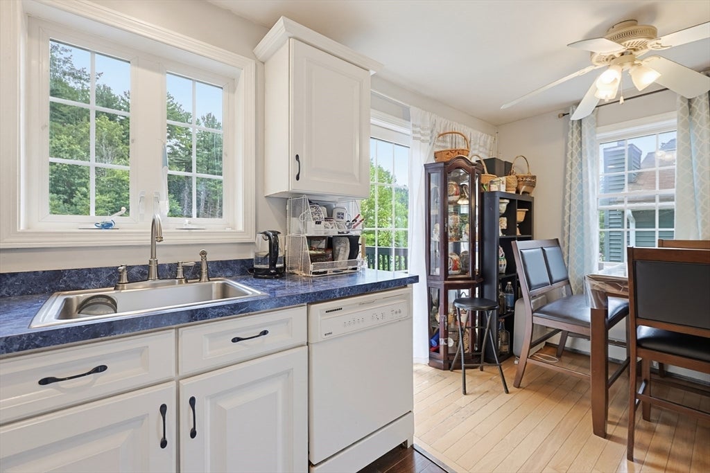 25 Old Elmdale Rd, Uxbridge, MA, 25 Old Elmdale Rd, Uxbridge, MA Photo #32