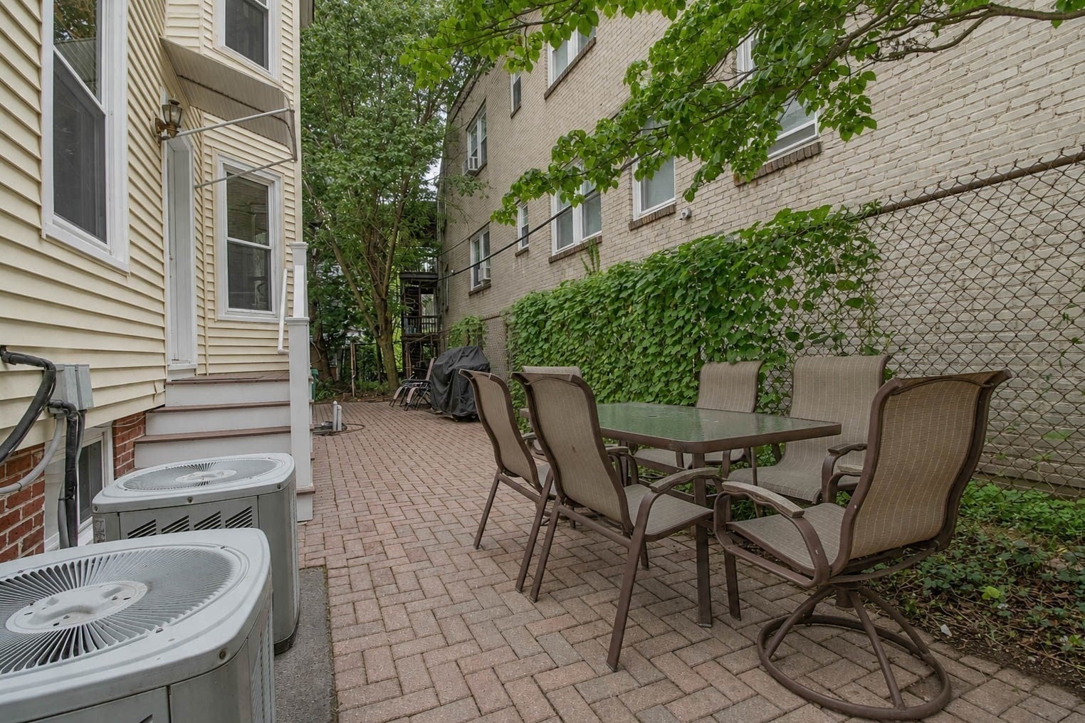 12 Saint Paul Street 3