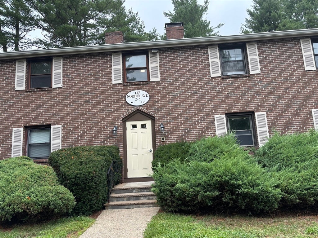 157 Norton Ave #3, Easton, MA, 157 Norton Ave #3, Easton, MA Photo #2