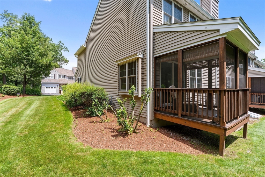 98 Saw Mill Pond Rd 98