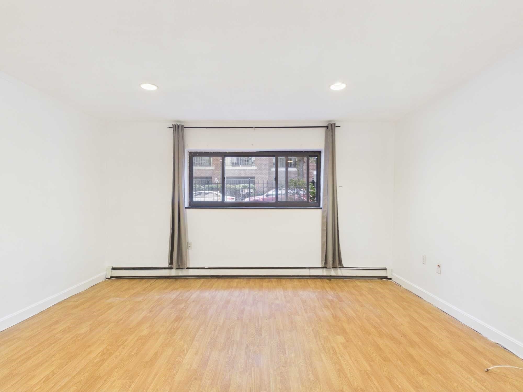 15 Walbridge St 9