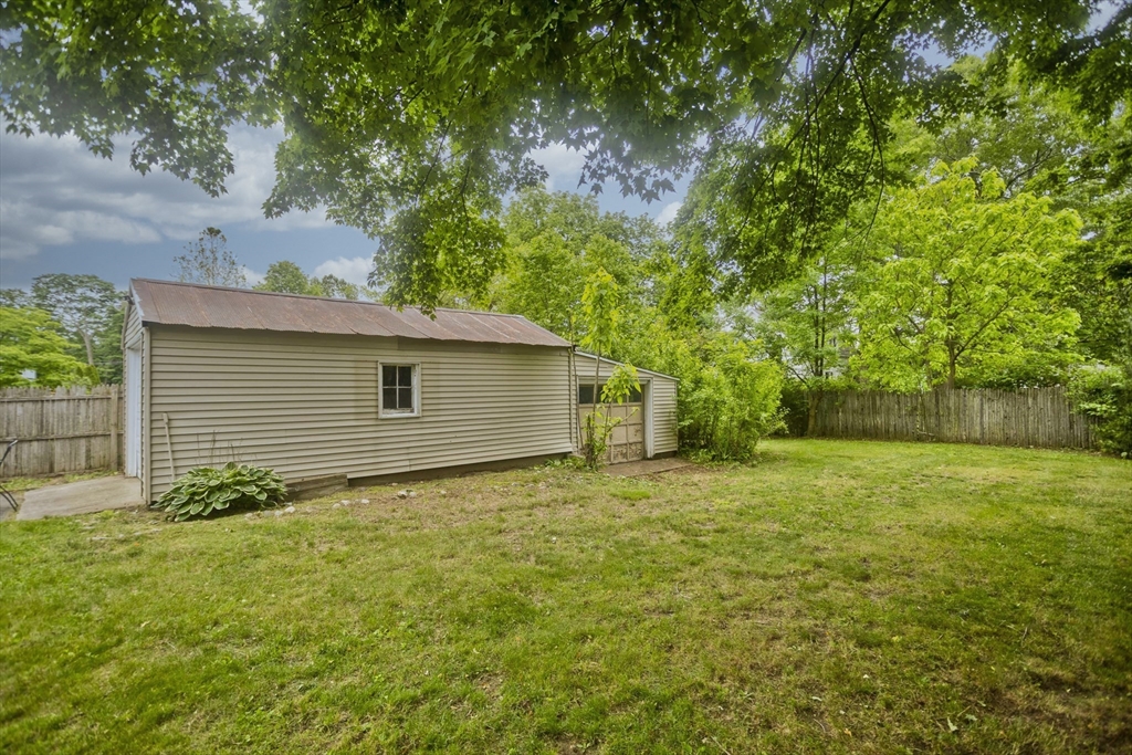 29 Lawnwood Ave, Longmeadow, MA, 29 Lawnwood Ave, Longmeadow, MA Photo #27