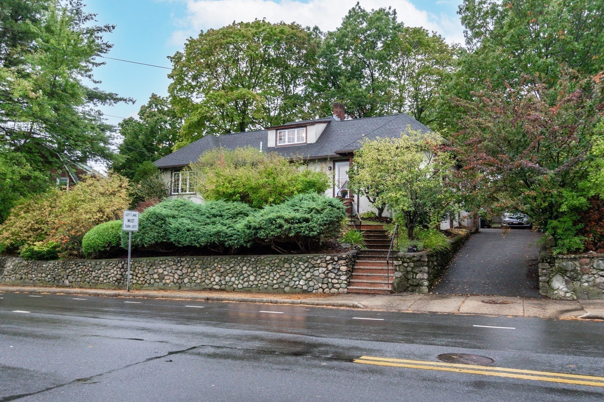 384 Winthrop Street