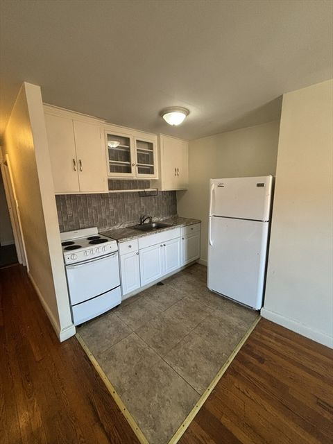 346 Union St. 7 Rockland MA 02370