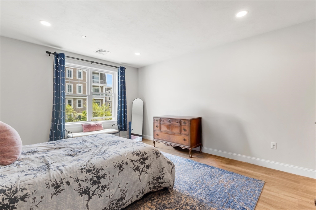 320 Middlesex Ave #B205, Medford, MA Photo #13